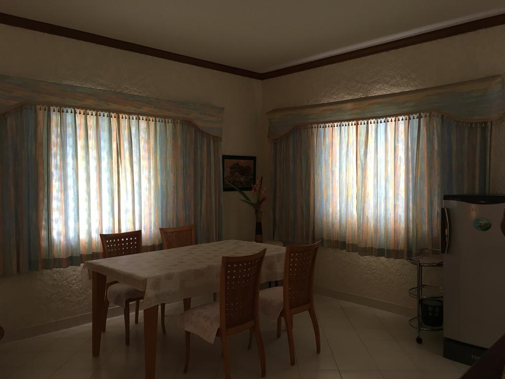 Peaceful Homestay Rawai エクステリア 写真